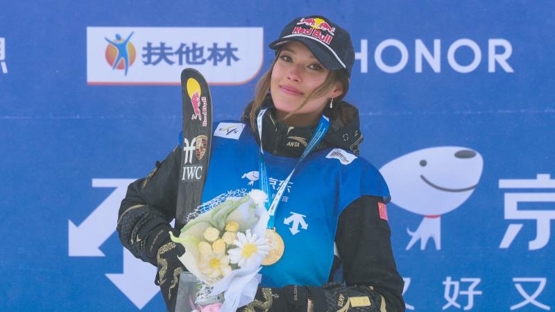 罗马诺：去年冬窗曼联引进埃德松未果，现在他已经大降价了（罗马诺：曼联去年冬窗引进埃德松未成，如今其身价已大幅下调）