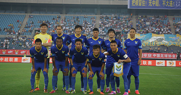 巴萨迎战特内里费，冲击积分榜优势 ｜ 女子足球联赛精彩前瞻（女足联赛前瞻：巴萨对阵特内里费，力争扩大积分榜优势）